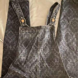 Hollister Aztec skinny overalls